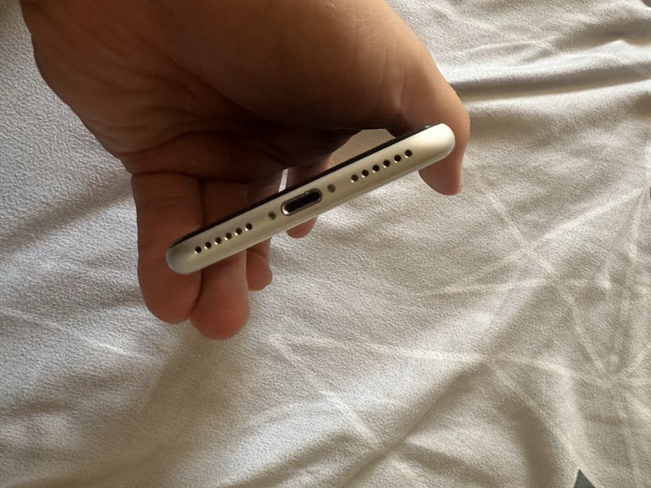 Iphone se 2020 radnoy ochilmagan