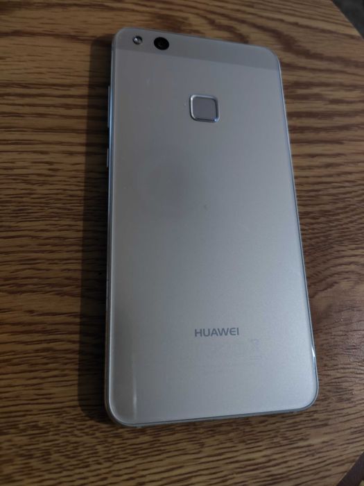Huawei p10 light 32GB отличен