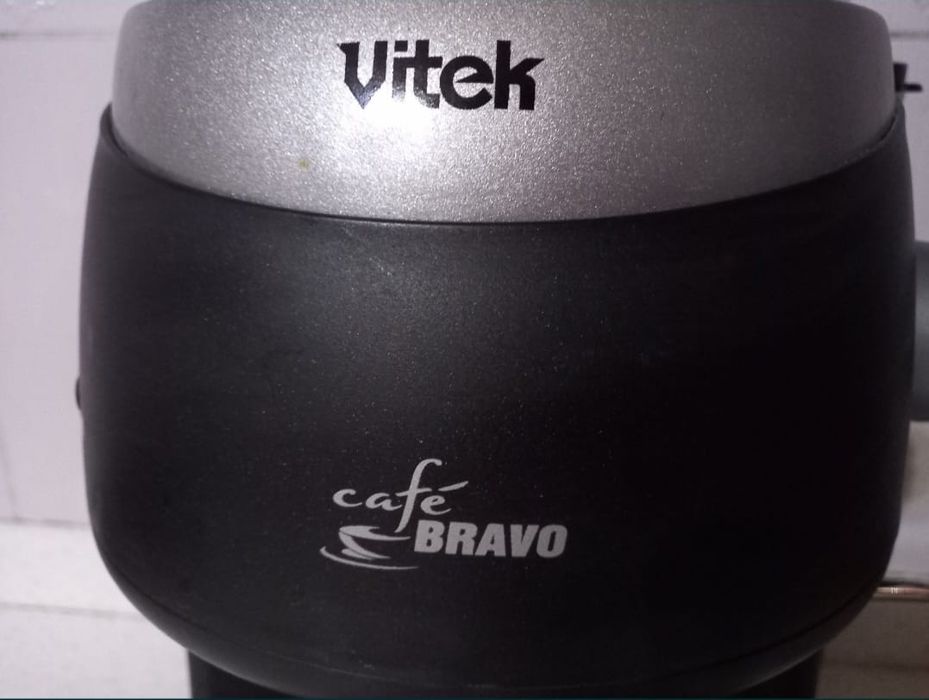 Кофемашина Vitek