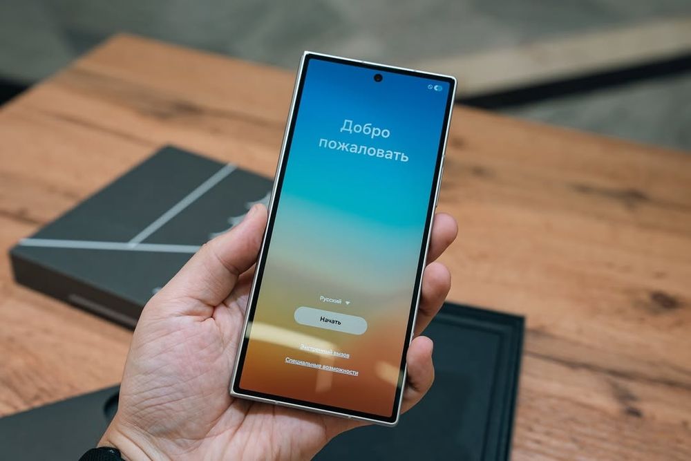 Samsung Z Fold 7  12/256gb Silver Shadow