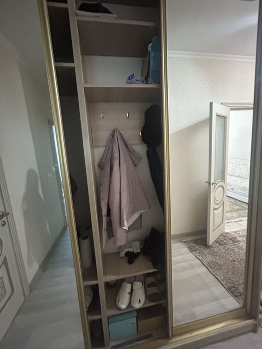 Прихожка купе с зеркалом