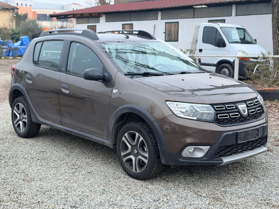 Dacia sandero 0.9 turbo 90cp 36miikm/avariat