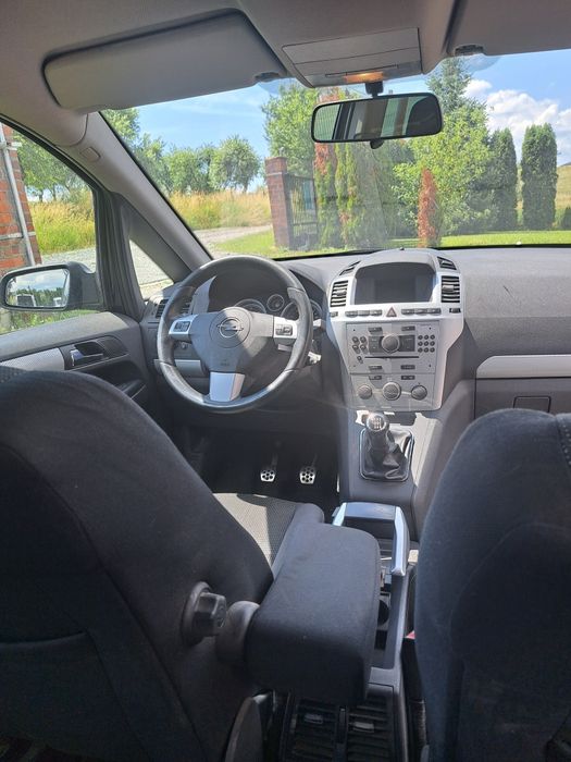 Opel Zafira 1.9 Diesel 7 locuri an 2006
