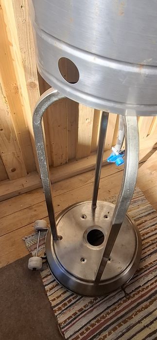 Incalzitor pe gaz pentru terasa