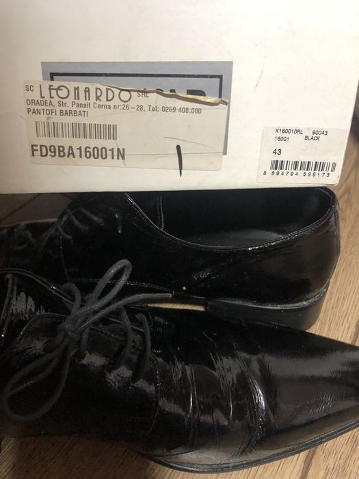 Pantofi barbati marime 43