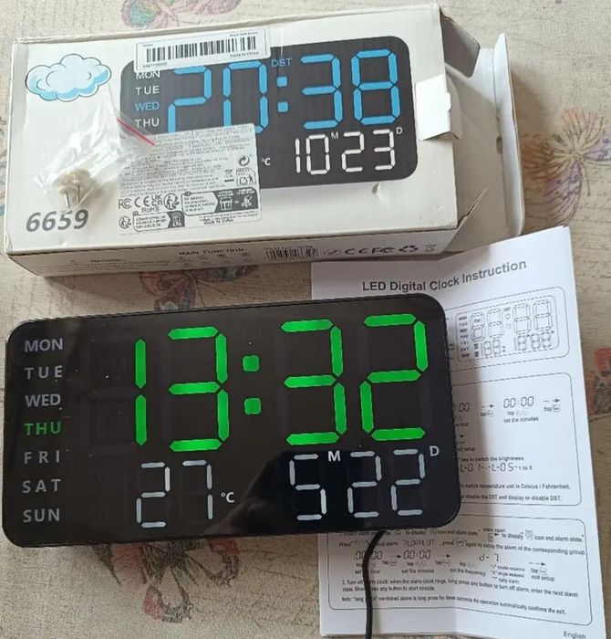 Продам часы новые электронные