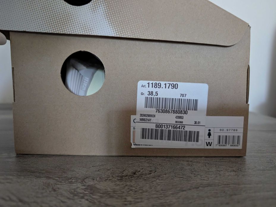 ON Обувки Cloud X3 маратонки 38.5 номер