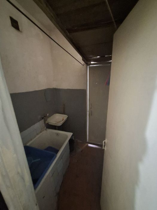 массив Феруза 2/4/4 бал:1.5/3.ор:глория медикал 33-дом.зеркалка срочна