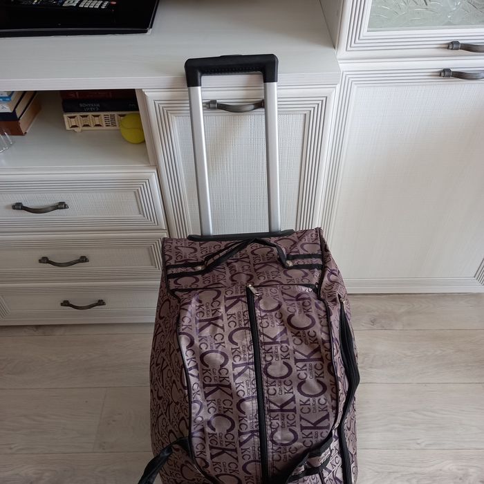 Продаю дорожную сумку.