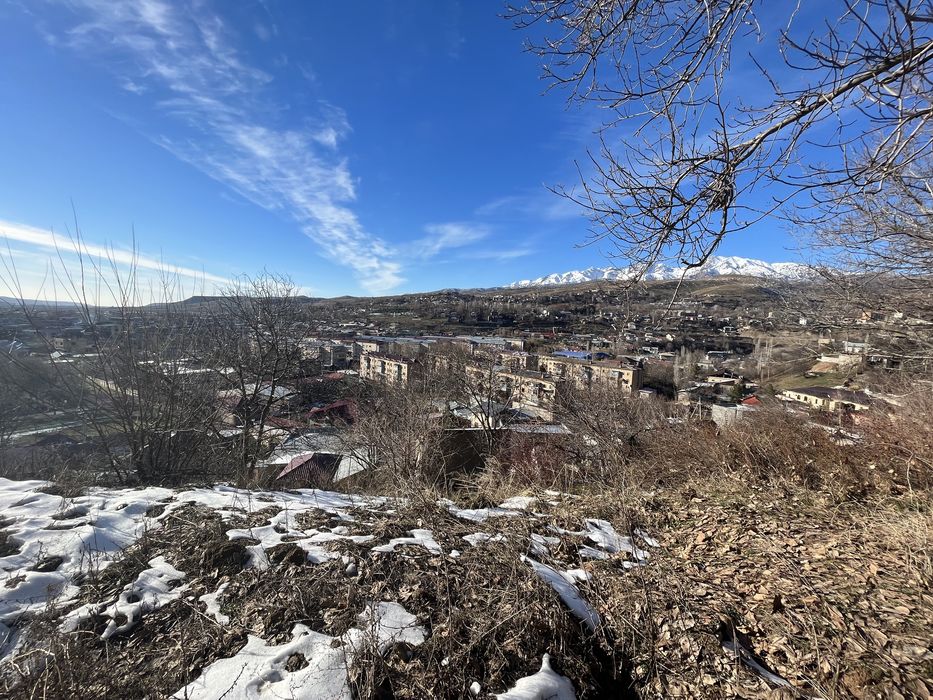 Продаётся земля в Чарваке без посредников!