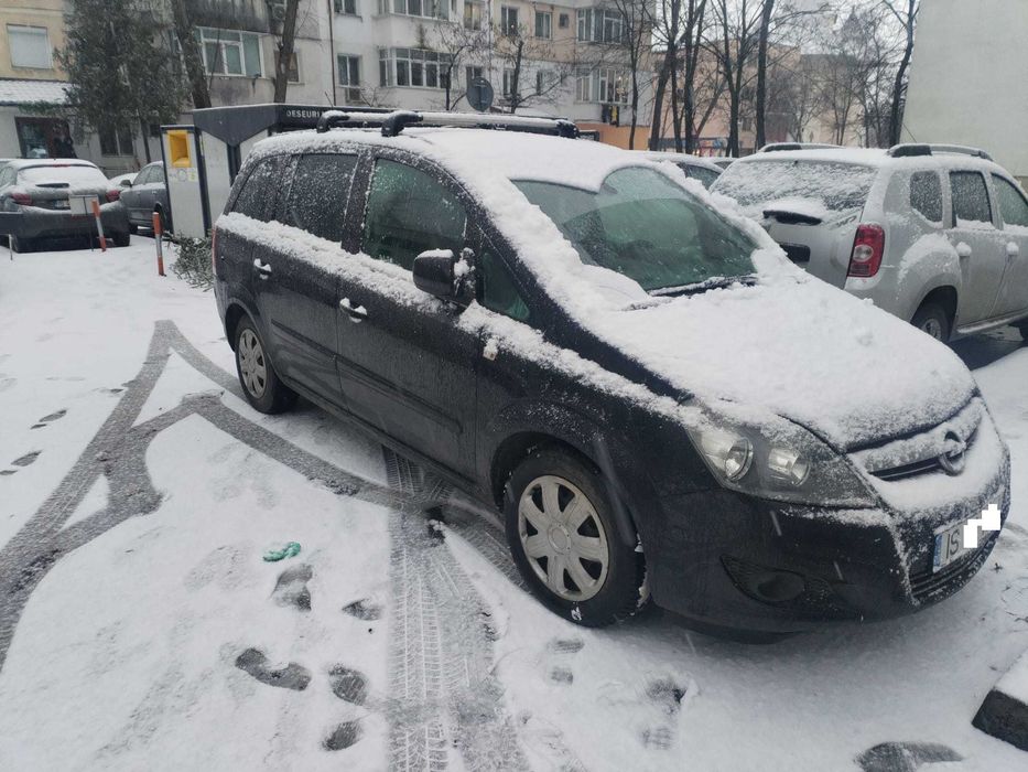 Opel zafira 7 locuri, an 2011