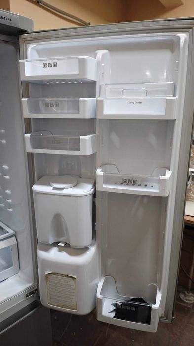 Хладилник употребяван Samsung RL39WBSM