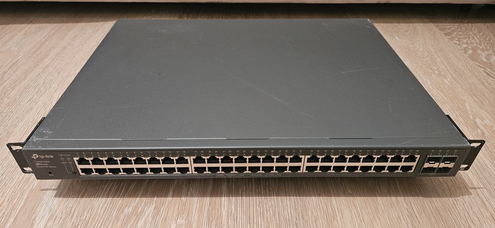 Коммутатор TP-Link T1600G-52PS PoE+