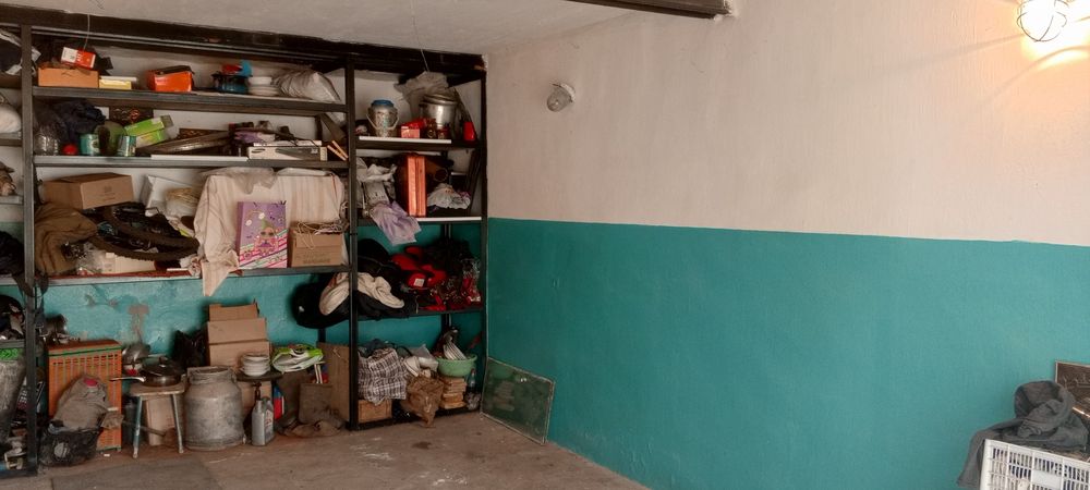 Продам гораж во втором обществе