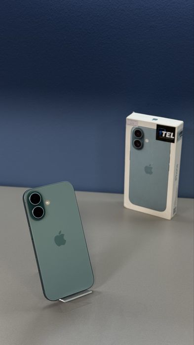 Продам iPhone 16 256