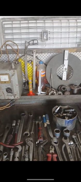 Matorist usta asbob uskunalari