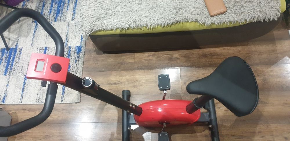 Bicicleta fitness aproape noua