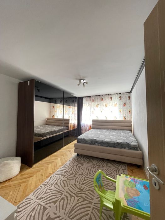 Apartament Între Lacuri . Persoana Fizică ! Nu colaborez cu agenții !