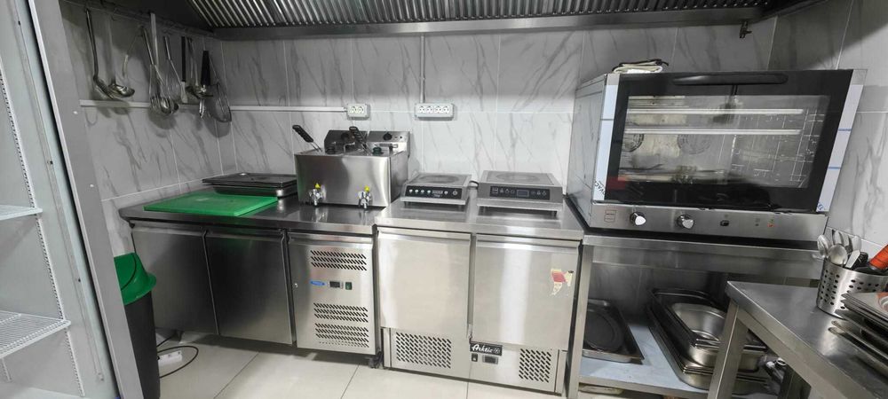 Vand Afacere la Cheie Fast Food Complet Utilat. Oferta Fulger