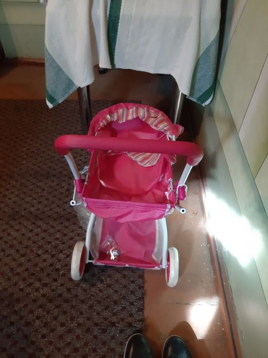 Коляска для кукол.