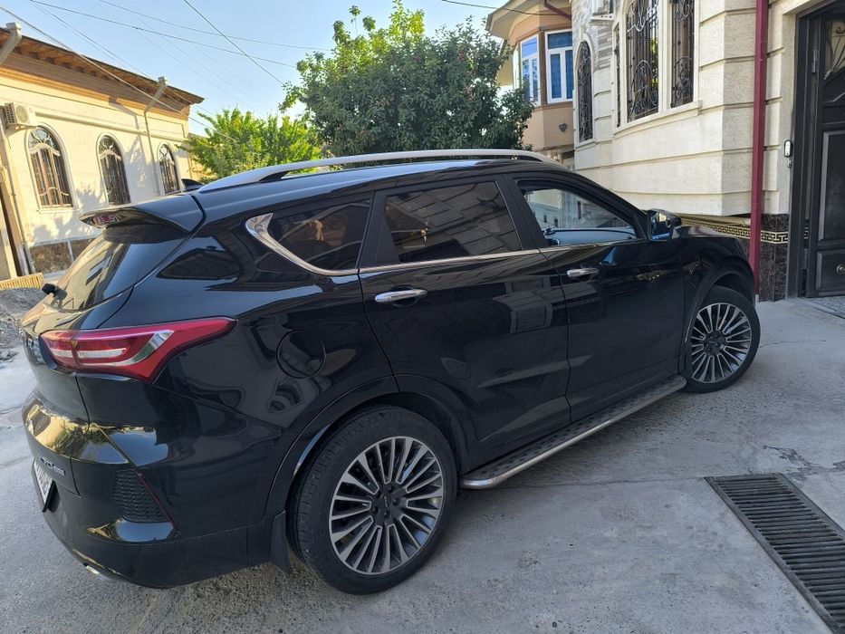 Срочно продается Jetour x70