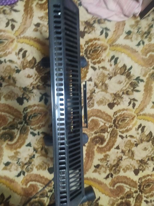 электрический обогреватель-панель (стеклянный конвектор)