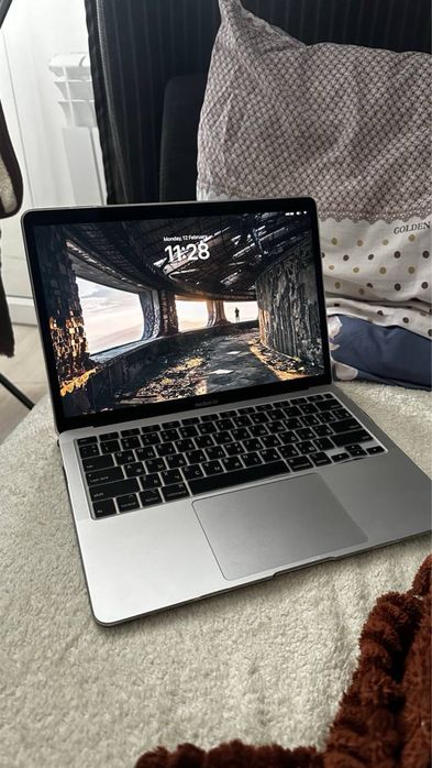 Обмен Macbook Air M1 2020