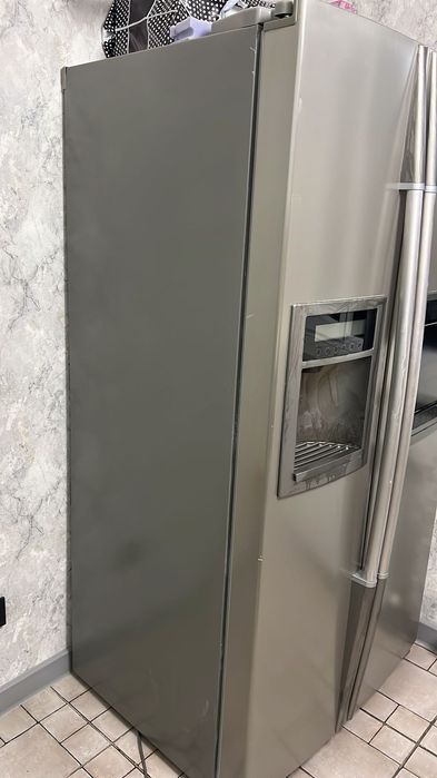 LG GR-P207  Холадильник