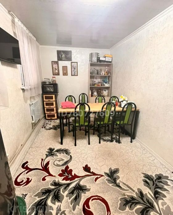 Продам дом в дворе 2 дома