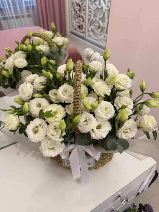 Шикарные цветы лизуантусы