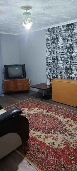 Сдам 1.5ку на длительный срок.