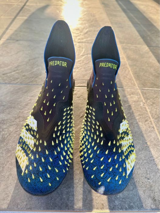 Ghete Adidas Predator Freak