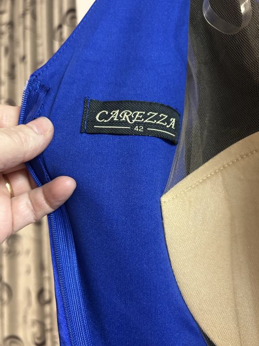 Rochie elegantă lungă cu despicătură , din taftă, mărimea 42, stare excelentă.