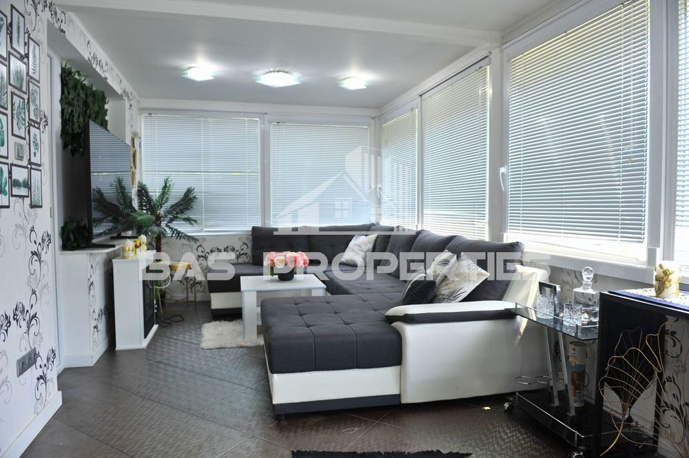 Къща в София-Банкя площ 160