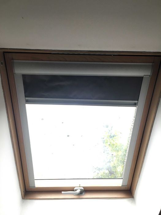 Ferestre mansarda Fakro originale cu dimensiuni 78*98+rolete si 55*78