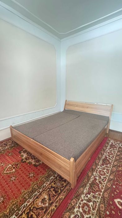 Bolalar va kattalar uchun yotoq