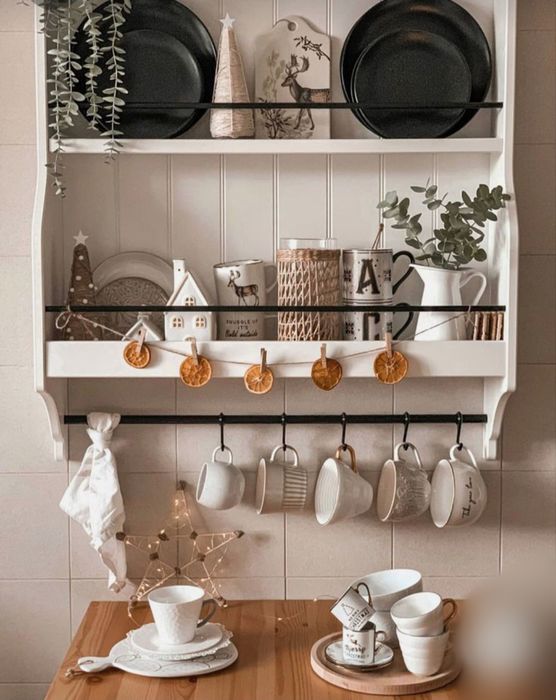 Етажерка за буркани(подправки),чаши и т.н