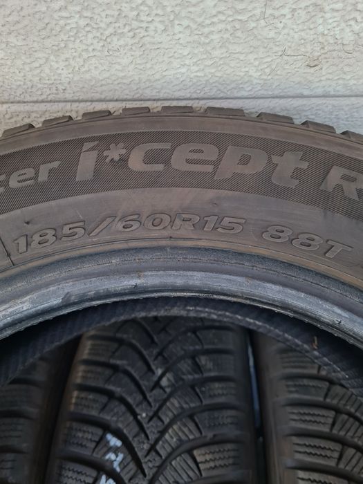 Зимни гуми 4 броя HANKOOK Winter Icept RS2 185 60 R15 дот 3521