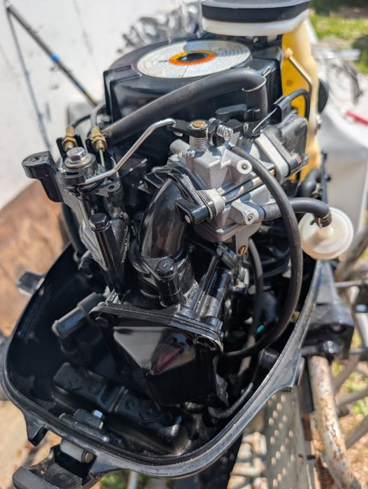 Mercury 6cp 4t, rezervor incorporat