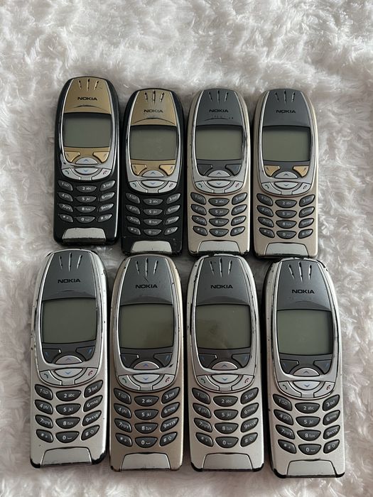 Nokia 6310i.