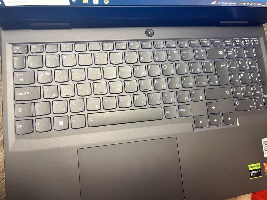 Лаптоп Lenovo LoQ