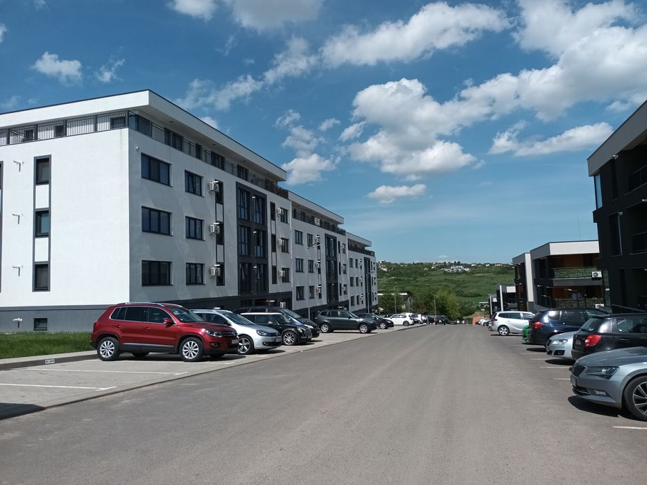 Apartament tip studio decomandat - prima inchiriere - finisaje premium - Valea Lupului / Rond Păcurari