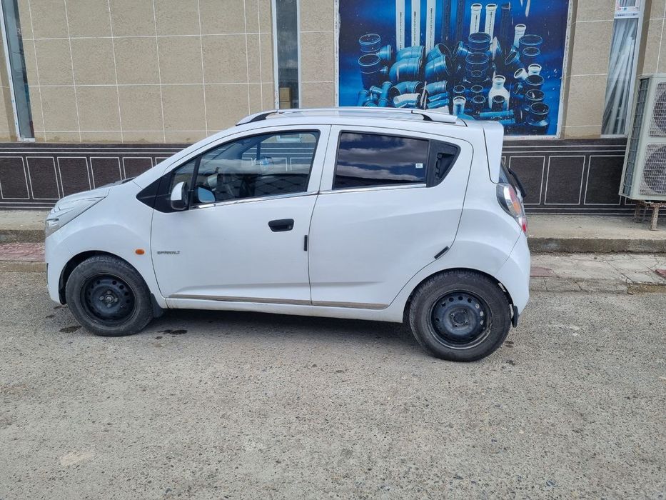 Spark  sotiladi 2011 yil