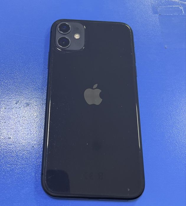 Продам Iphone 11