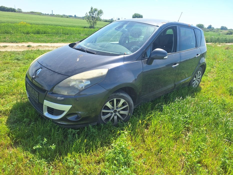 Dezmembrez renault scenic 3 k9k
