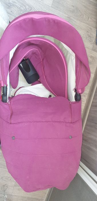 Продам коляску зимний,летний вариант