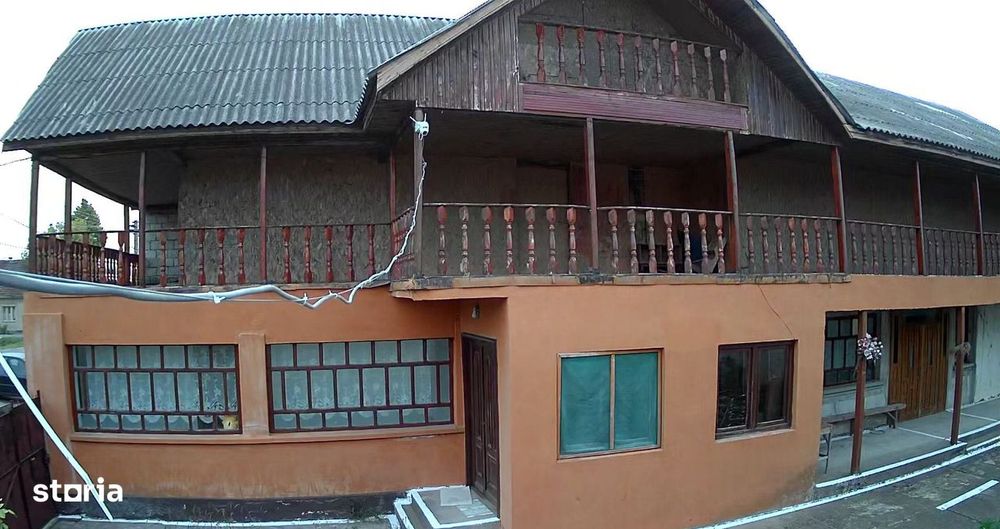 Casa Loc. Sântana,25km de Arad, gradină 1933 mp front stradal dublu