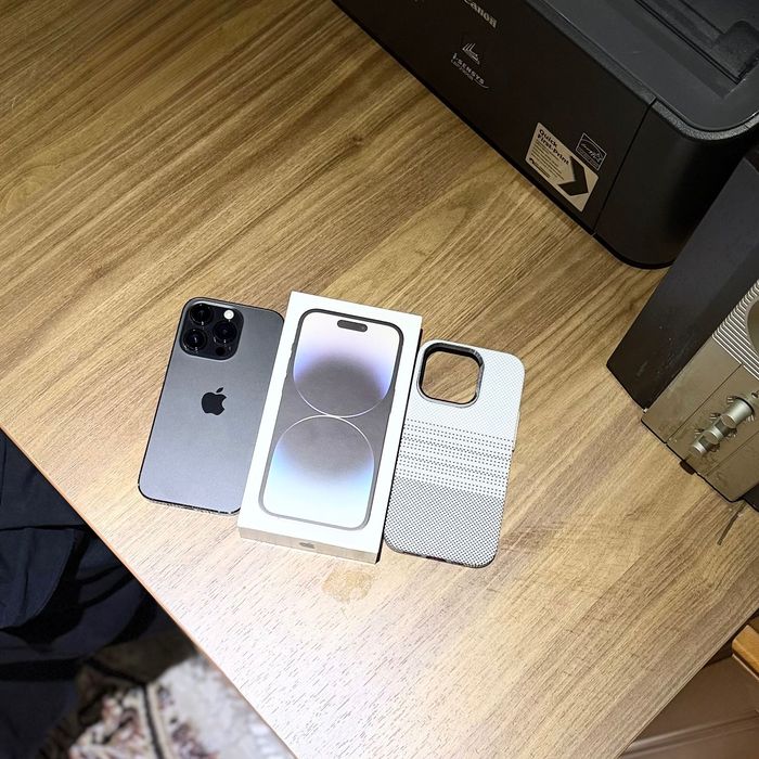 iPhone 14pro Black, 76% акб, 256гб