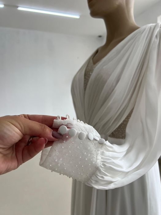 Rochie de mireasă – Nava Bride București