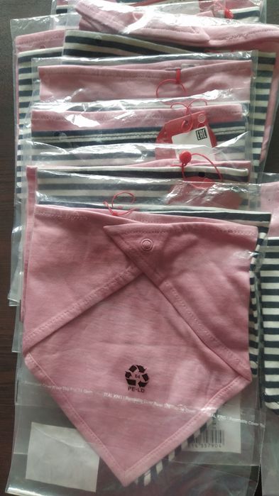 Бандана , бебешки лигавник s.Oliver